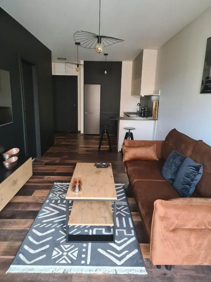 Copper Apartment Free Parking Breslavia Esterno foto