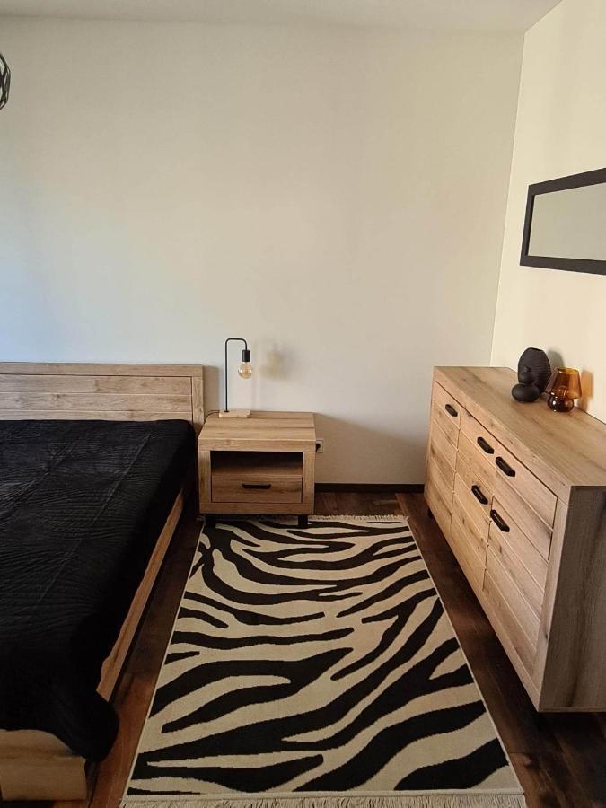 Copper Apartment Free Parking Breslavia Esterno foto